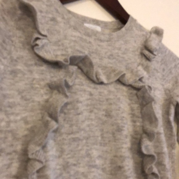 Girls Ruffle Sweater - Size 7 years - Picture 2 of 5